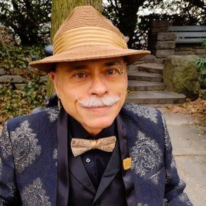 Meet your Posher, Félix